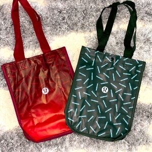 Set of 2 Lululemon Small Reusable Totes/Bags 🟥🟩